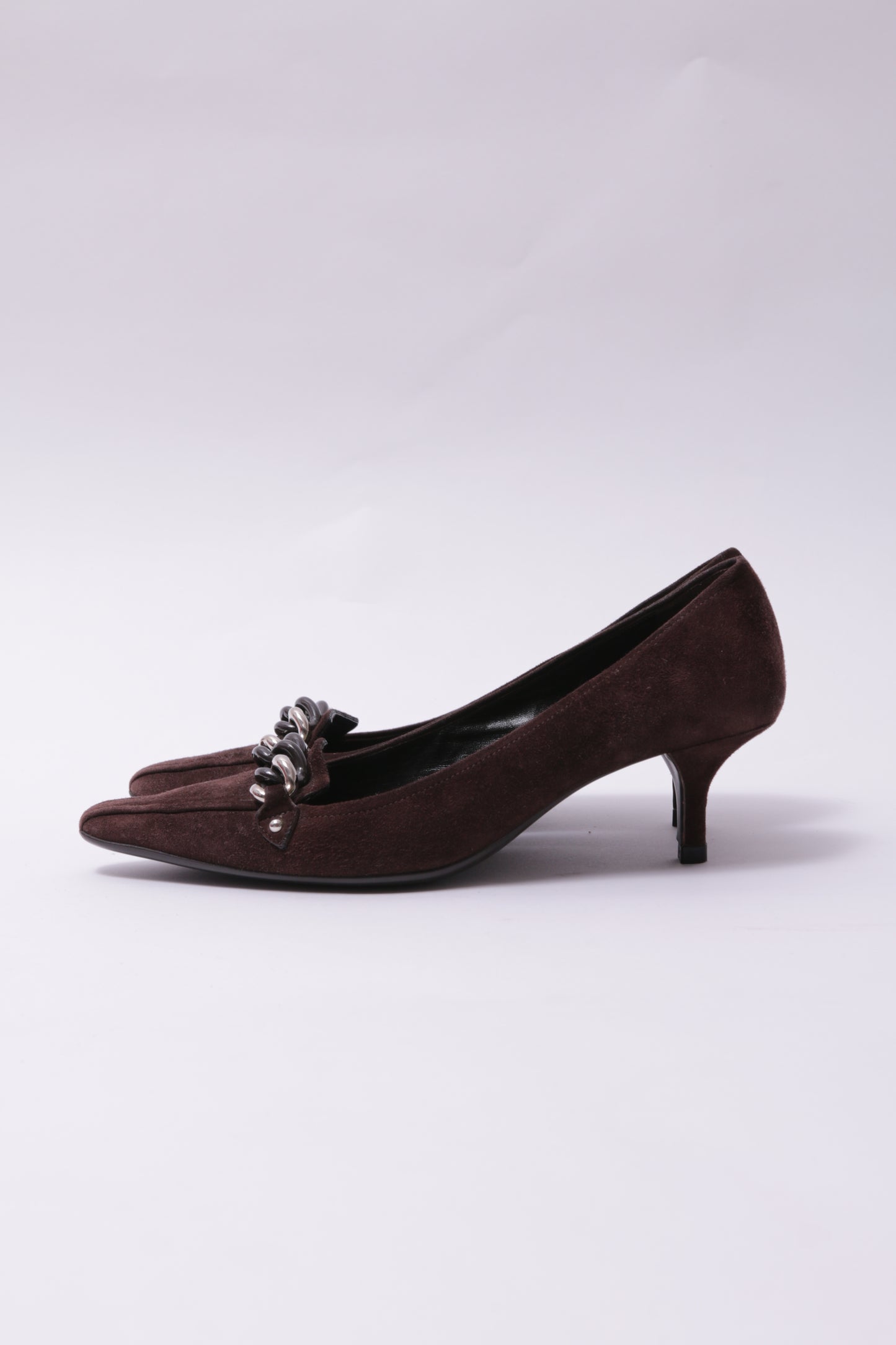 Prada 90’s brown suede kitten heel