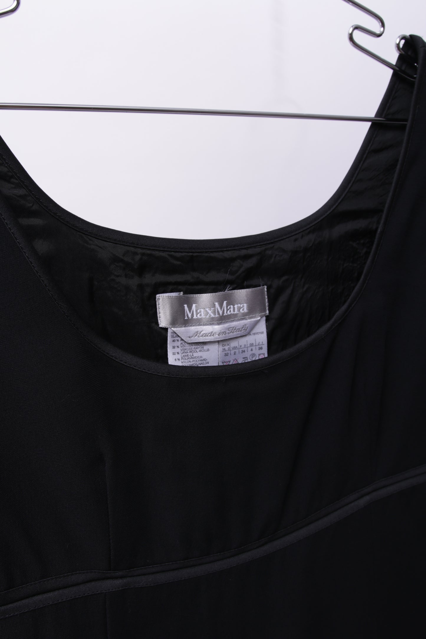 Max Mara classic 90’s dress in black