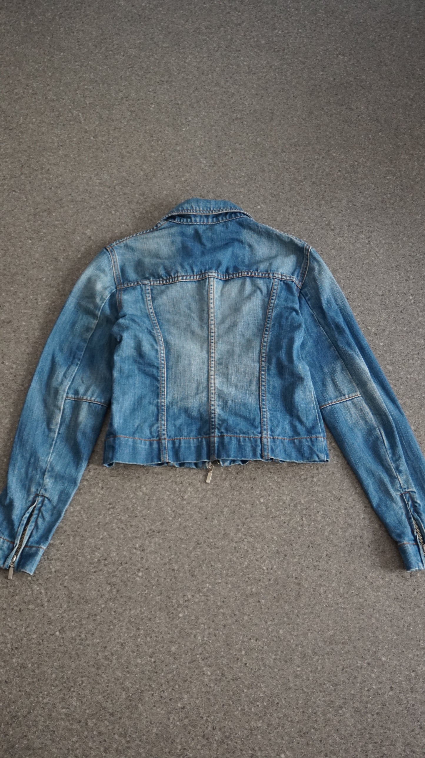 Double zipper jacket in blue washed denim