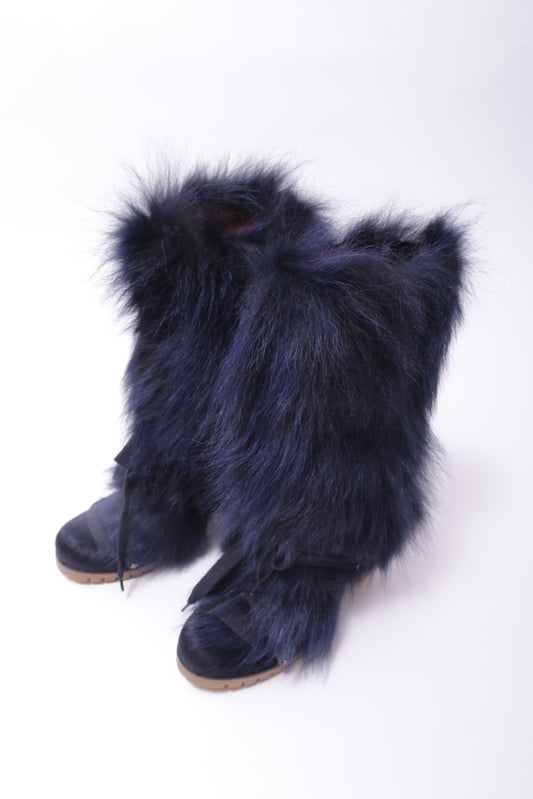 Chloe mink fur boots with ties at the front part