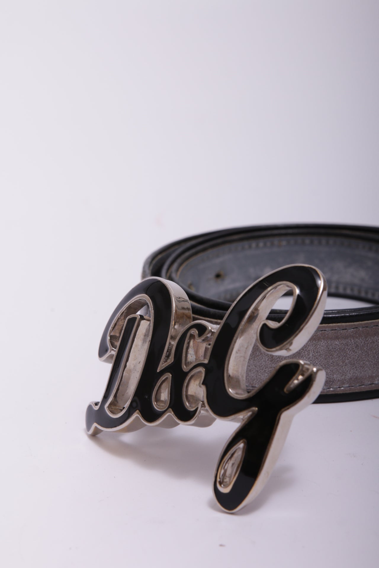 00's Dolce and Gabbana leather belt with heavy logo buckle