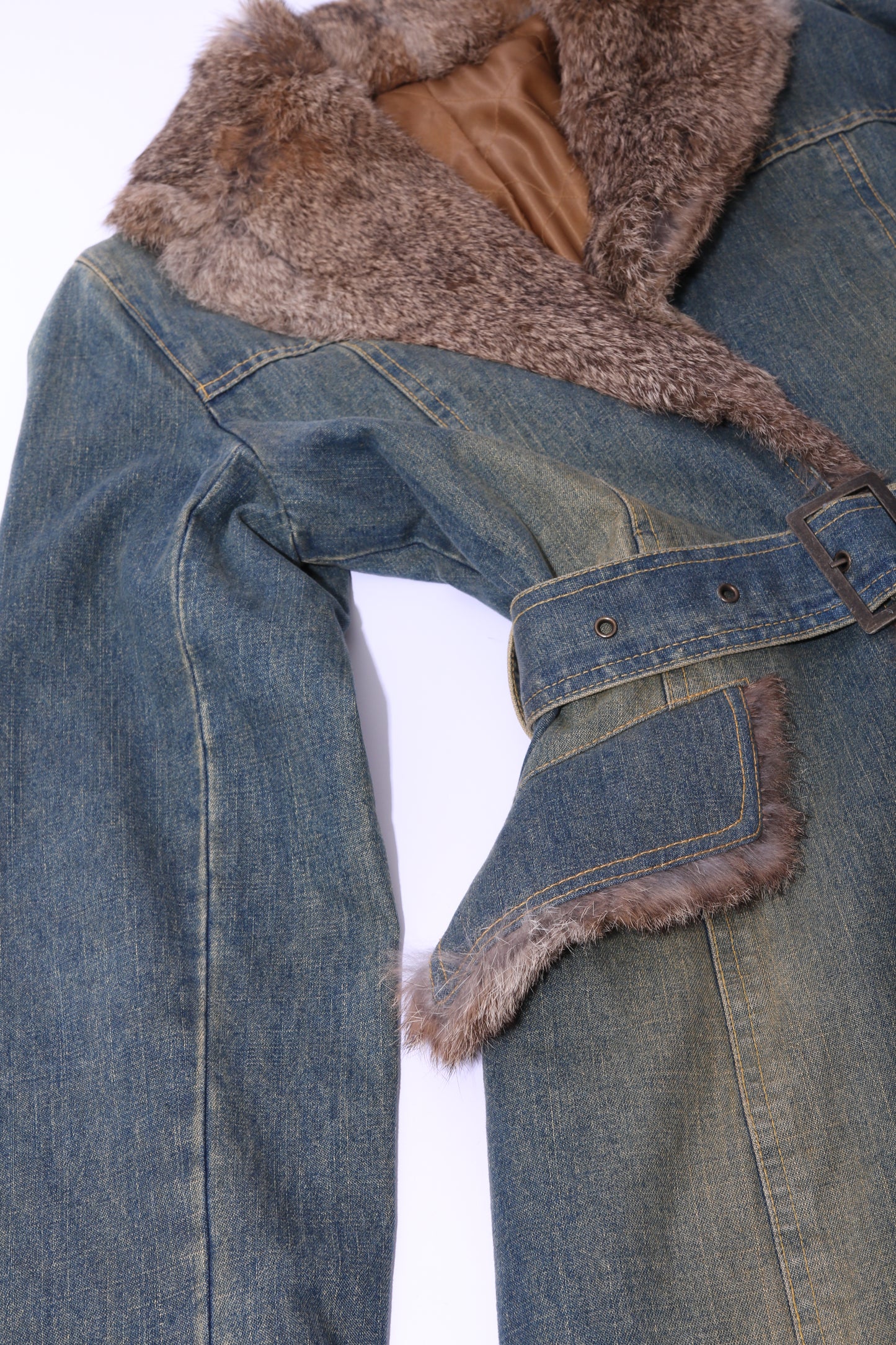 Long denim coat with waist belt and rabbit fur collar