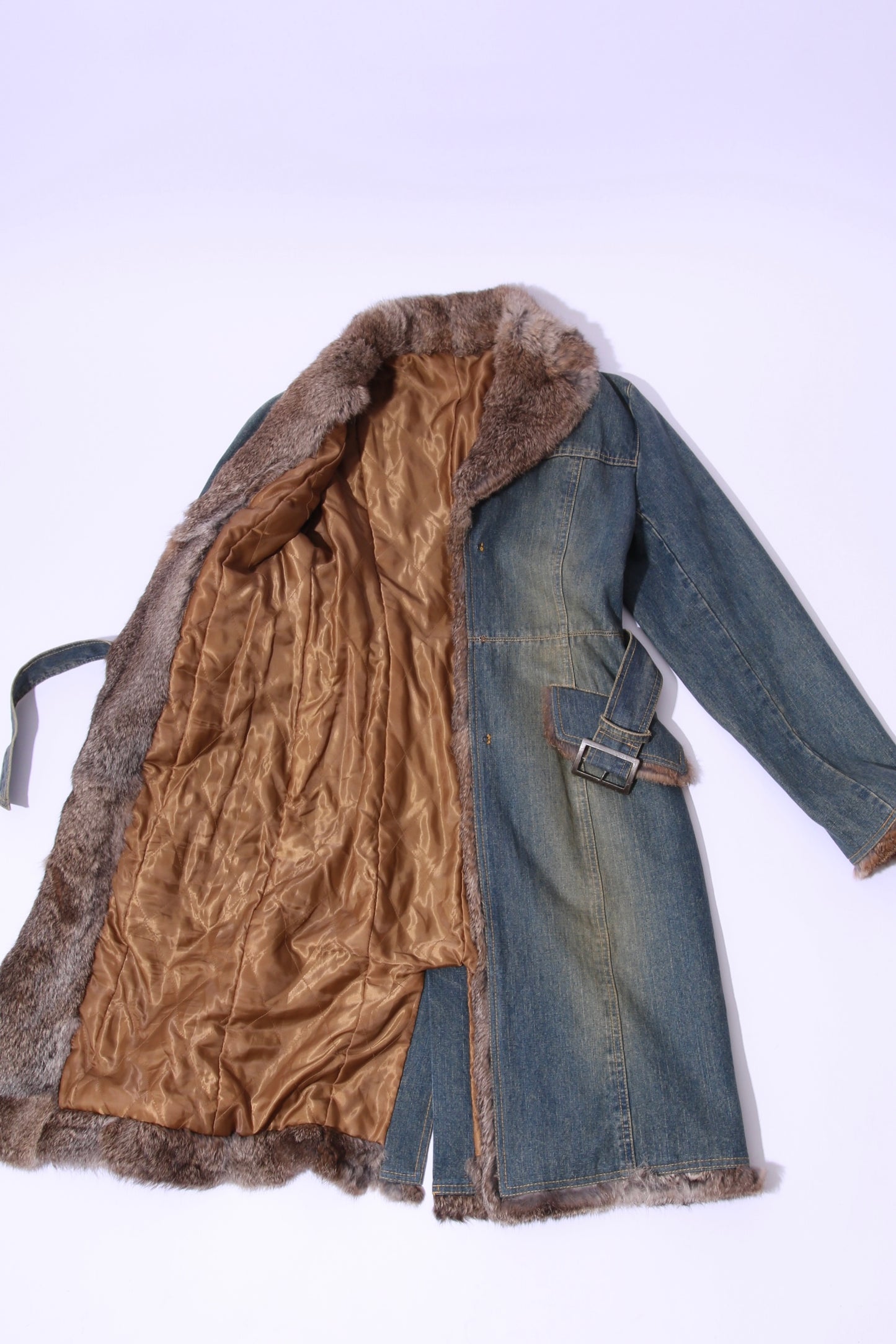 Long denim coat with waist belt and rabbit fur collar