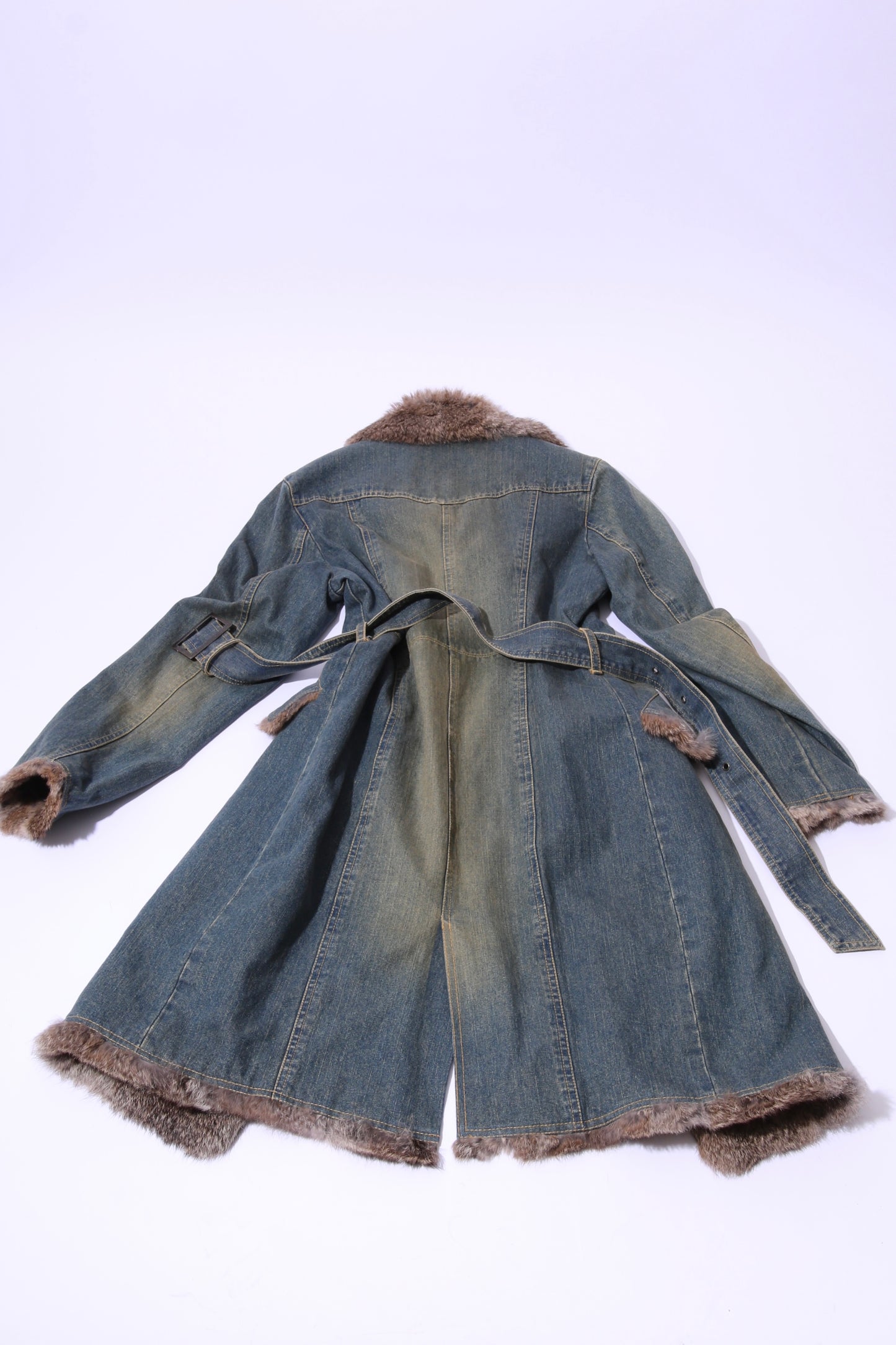 Long denim coat with waist belt and rabbit fur collar