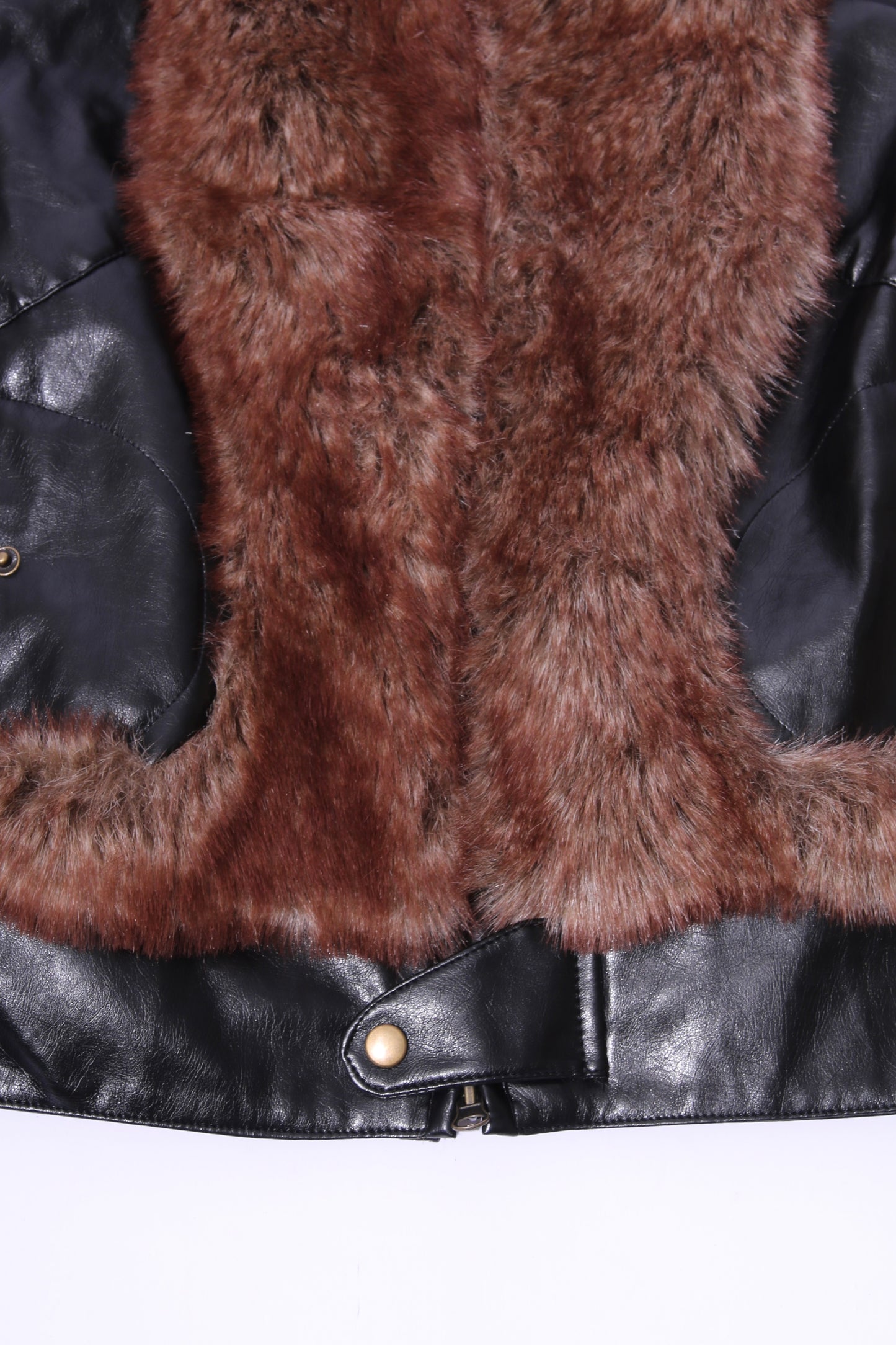 00's faux fur and leather jacket with knitted sleeves