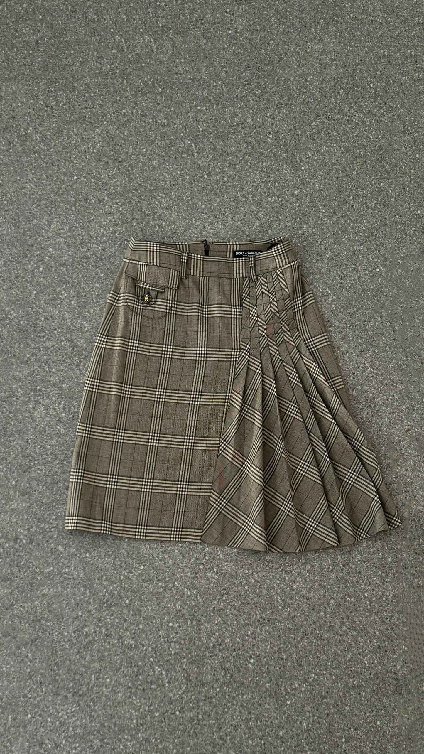 Dolce & Gabbana pleated quilt asymmetric skirt