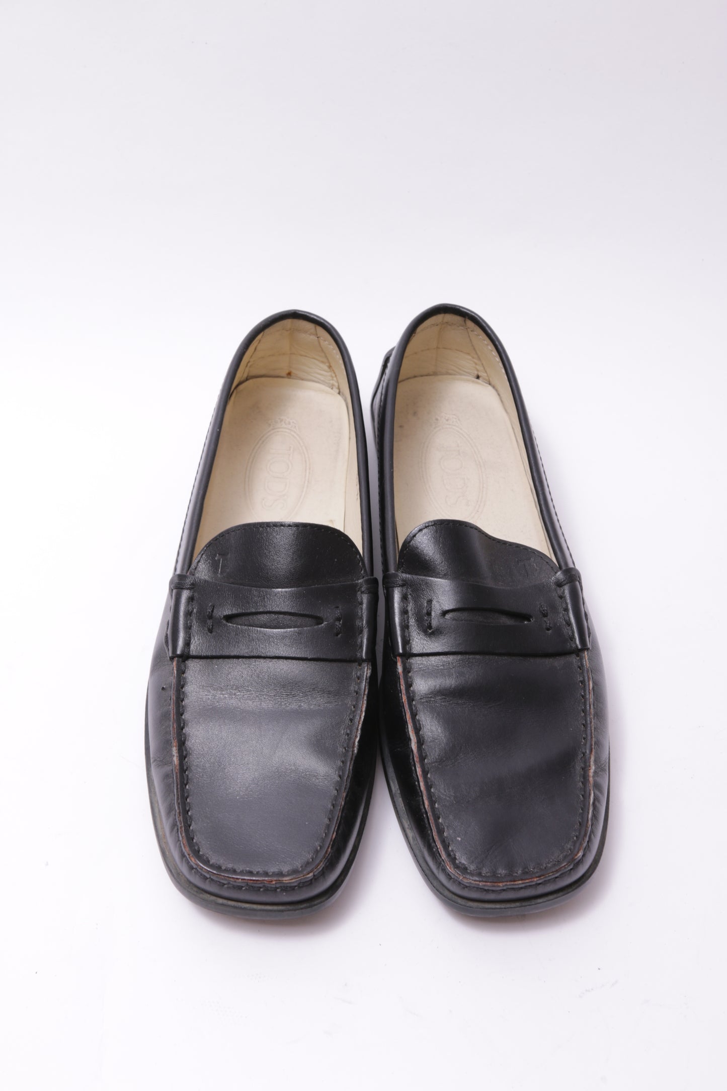 Tods leather loafers with classic tods sole