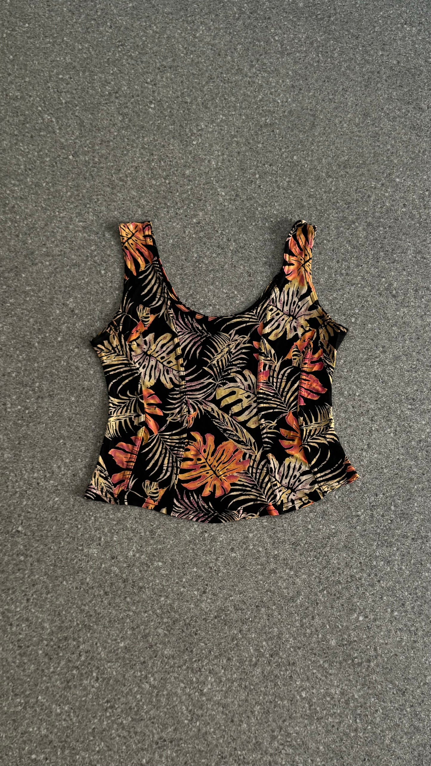 Botanical stretchy top with corset stitches