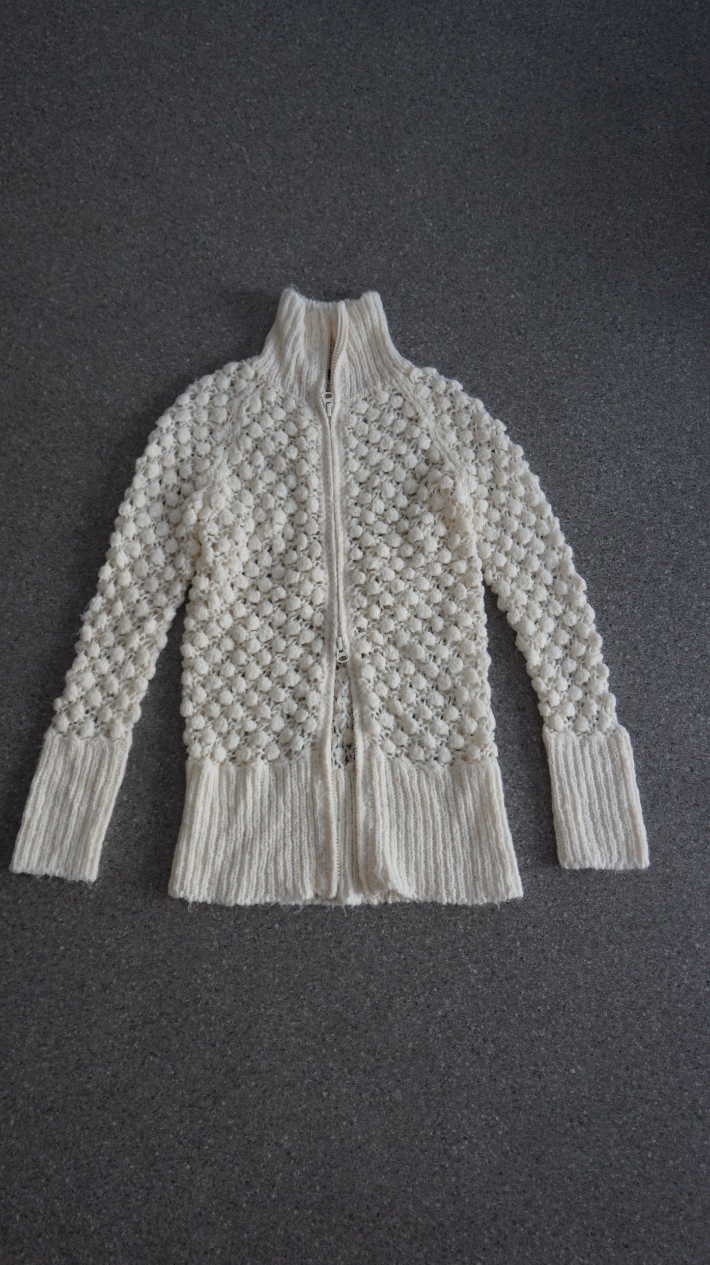 Double zipper open thick long knit in cream